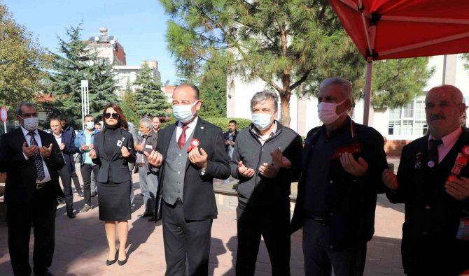 Turgutlu Belediyesi Atatürk Ve Silah Arkadaşları İçin Mevlid-i Şerif Okuttu