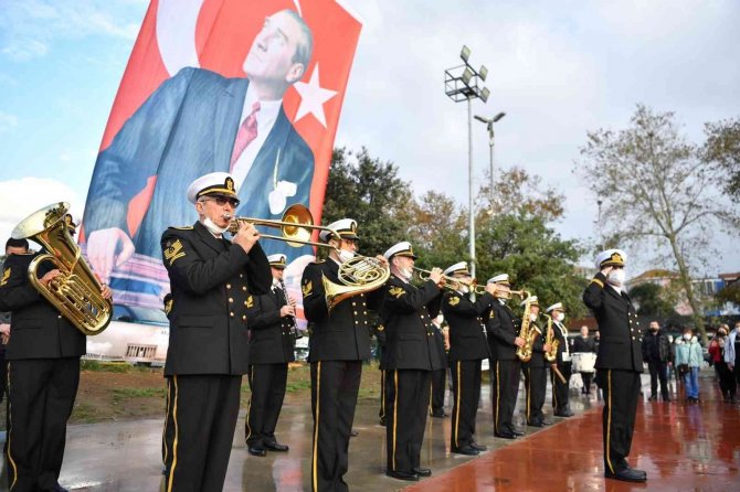 Tuzla’da 10 Kasım Atatürk’ü Anma Günü Dolayısıyla Çelenk Sunma Töreni Düzenlendi