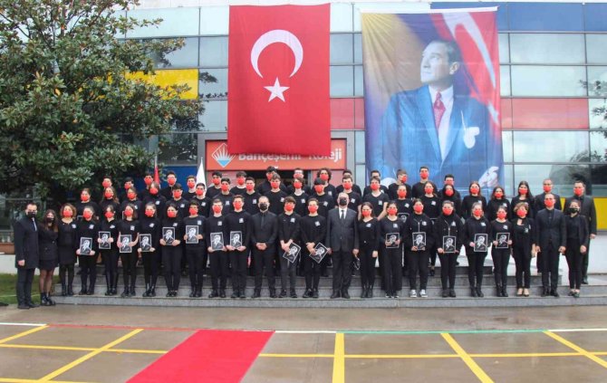 Öğrenciler Ata’yı Özlemle Andı