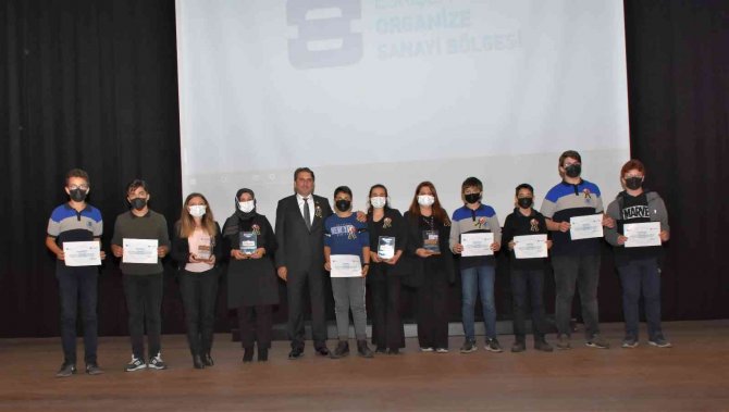 Eosb Meslek Lisesi’nde Yarışmalarda Derece Alan Öğretmen Ve Öğrenciler Ödüllendirildi