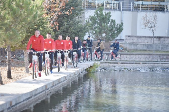 Erü Spor Bilimleri Fakültesi’nden ‘Yaşam Şekerden Tatlıdır” Etkinliği