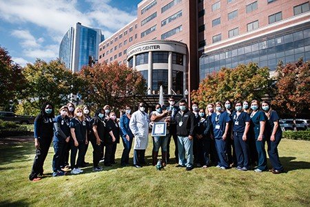 Dünyanın En Erken Doğan Prematüre Bebeği, Guinness Rekorlar Kitabına Girdi