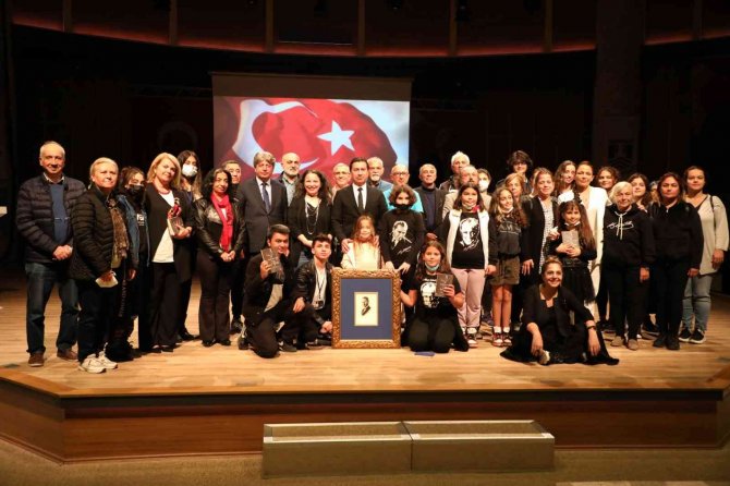 Atatürk’ün Akrabası Söğütlügil: “Atatürk’ün Kurduğu Chp İle Bugünkü Chp Arasında Çok Fark Var"