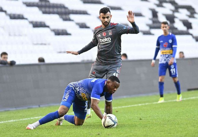Beşiktaş Hazırlık Maçında 3 Golle Kazandı