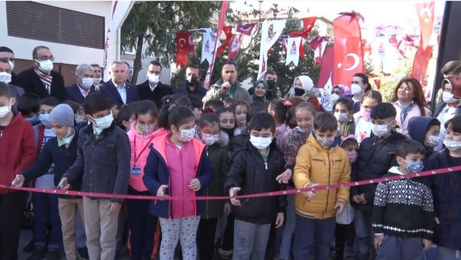 Beyoğlu’nun En Büyük Mahalle Bahçesi Açıldı