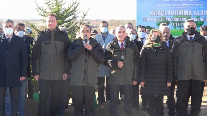 Tarım Ve Orman Bakan Yardımcısı Özkaldı Kırklareli’de Vatandaşlarla Fidan Dikti