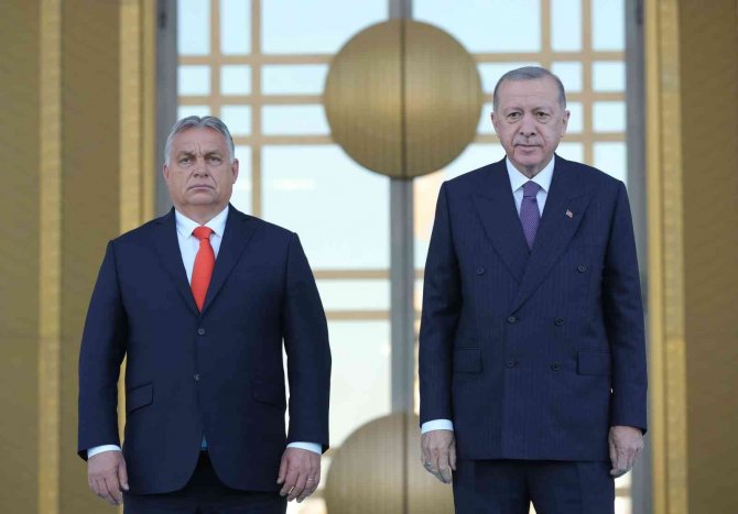 Cumhurbaşkanı Erdoğan, Macaristan Başbakanı Orban’ı Resmi Törenle Karşıladı