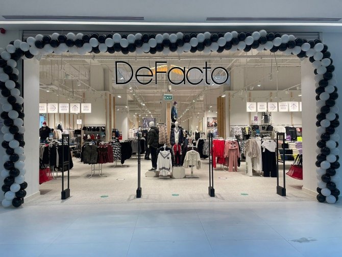 Defacto Makedonya Ve Karadağ’daki İlk Mağazalarını Açtı