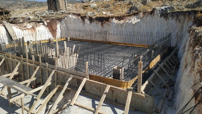 Silvan’a Bağlı 19 Kırsal Mahallenin Su Sorunu Çözülüyor