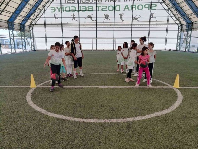 Pandemiye Rağmen 22 Bin 829 Öğrenciye Kurs Verildi