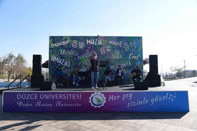 Atatürk’ün Sevdiği Türküler Söylendi