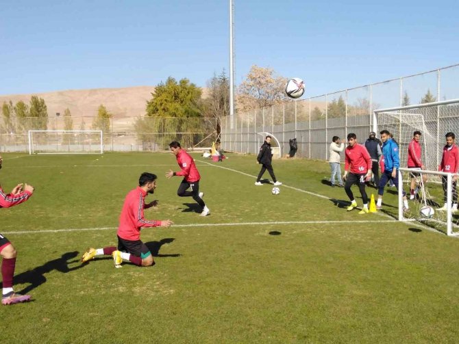 Elazığspor Tam Kadro Çalıştı