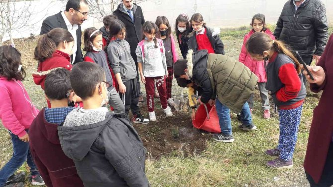 Ybo’lu Öğrenciler Geleceğe Nefes Oldu