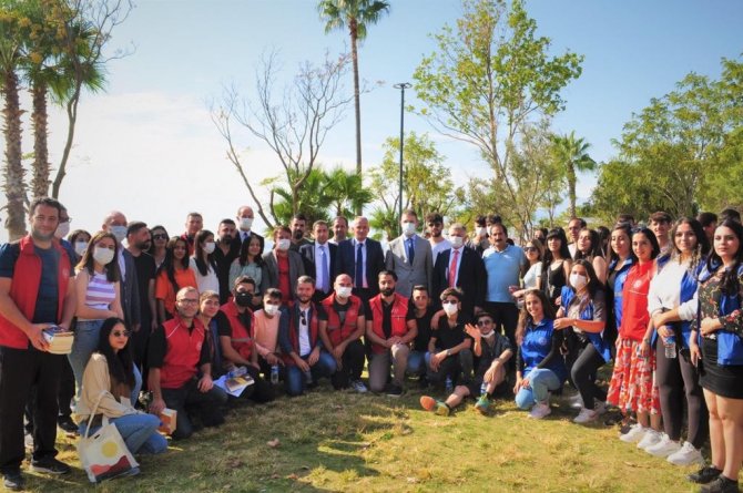 Hakkarili Gençler Antalya’dan Mutlu Döndü