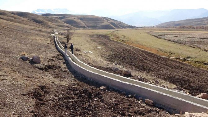 Suüstü Köyünün 60 Yıllık Su Kanalı Sıkıntısı Sona Erdi