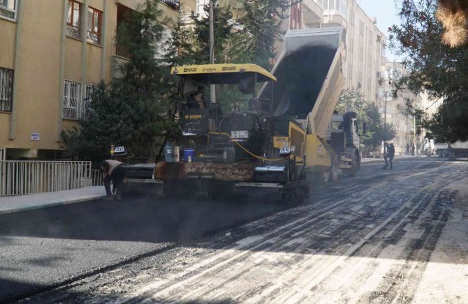 Haliliye Belediyesinden 2 Mahallede Asfalt Atağı