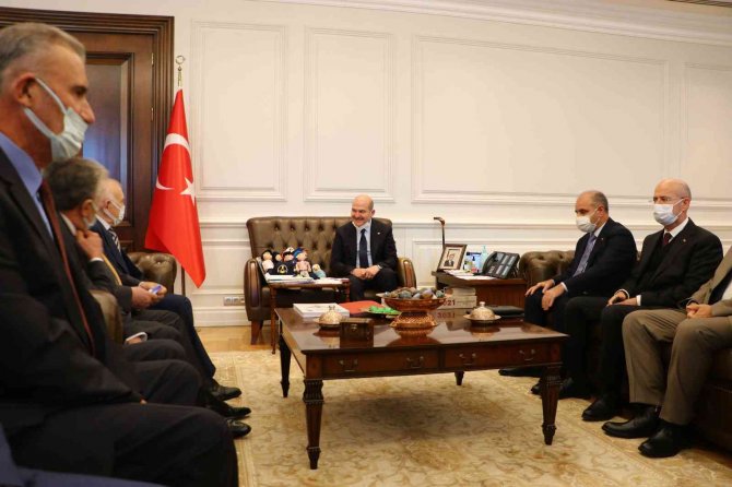 Bakan Soylu Polis Emeklileri İle Bir Araya Geldi