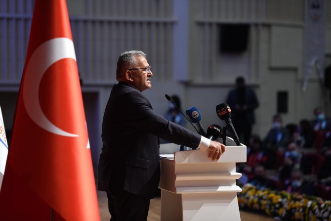 Erü Rektörü Prof. Dr. Çalış: "Bilimin Işığında Ülkemiz Ve Milletimiz İçin Var Gücümüzle Çalışmaya Aralıksız Devam Edeceğiz"