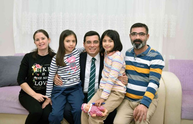 Başkan Tütüncü Normalleşme Süreciyle Birlikte Ev Ziyaretlerine Yeniden Başladı