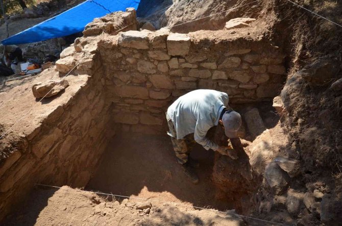 Priene’de 2021 Sezonu İçin Arkeolojik Çalışmalar Tamamlandı