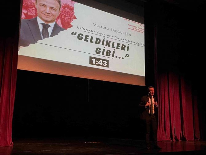 Atatürk, ‘Geldikleri Gibi…’ İsimli Gösteriyle Maltepe’de Anıldı