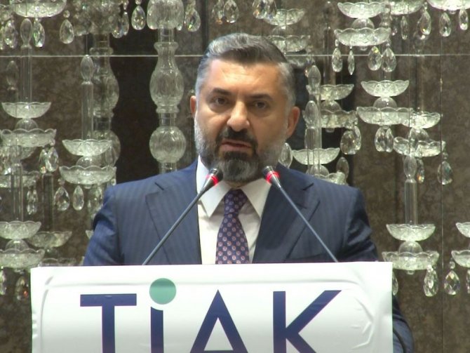 Türkiye’de Televizyon İzleme Süresi 4,5 Saati Aştı