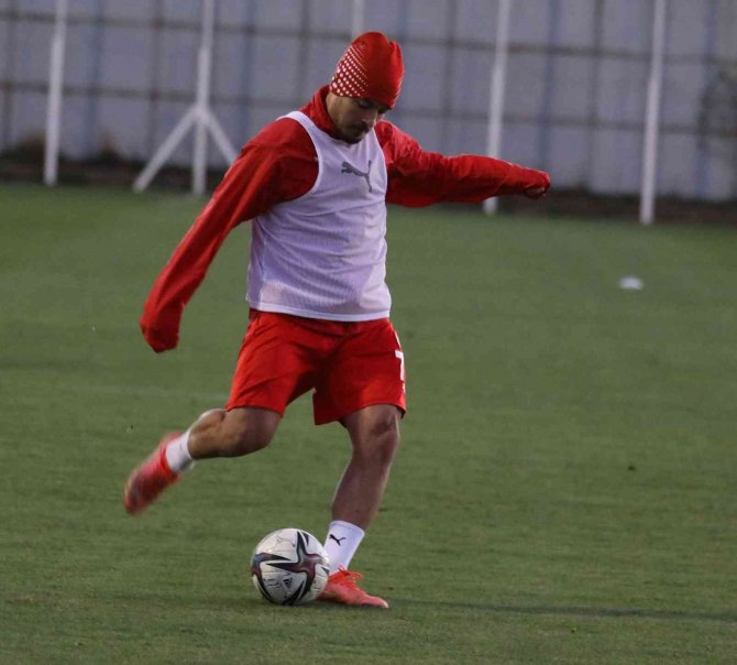 Sivasspor’da Başakşehir Maçı Hazırlıkları Başladı