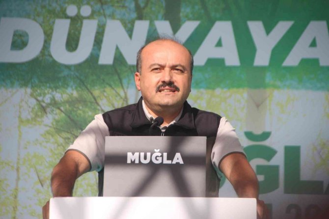 125 Bin Fidan Toprakla Buluşturuluyor
