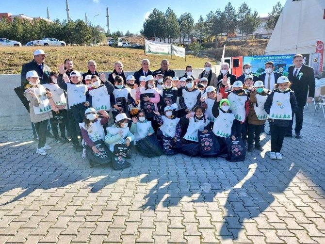 ‘Geleceğe Nefes’ Projesi Kapsamında Kastamonu’da 752 Bin Fidan Yeşerecek