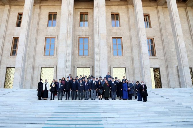 Türkiye Muharip Gaziler Derneği Çerkezköy Şubesi Tbmm’yi Ziyaret Etti
