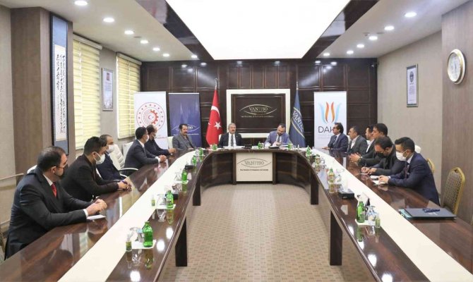 Van’da “Covid-19’un Etkileri” Araştırılacak