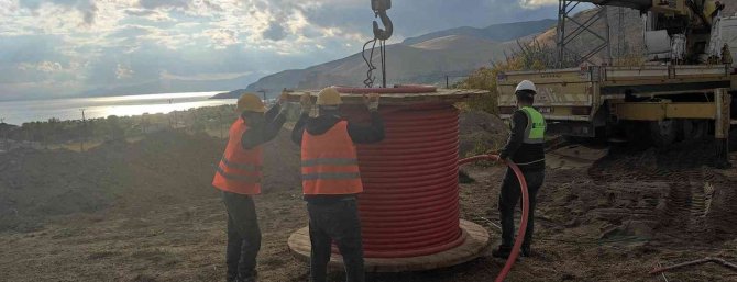 Vedaş Alt Yapıları Güçlendiriyor