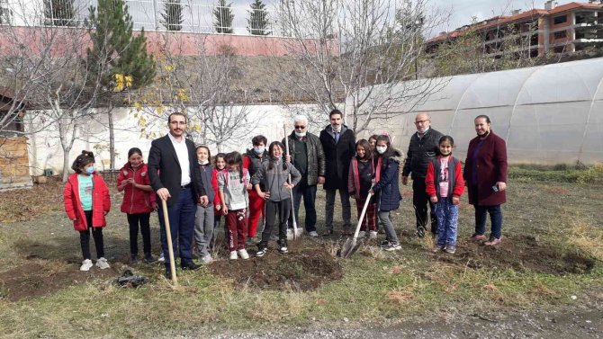 Ybo’lu Öğrenciler Geleceğe Nefes Oldu