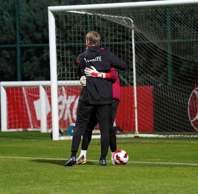 A Milli Futbol Takımı, Cebelitarık Maçına Hazır