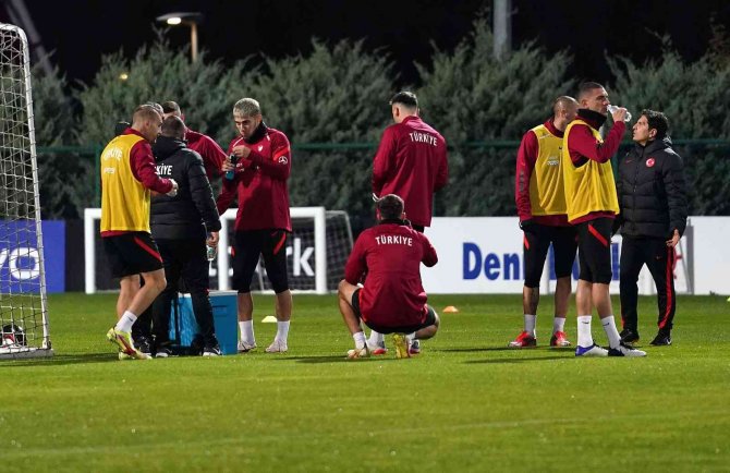 A Milli Futbol Takımı, Cebelitarık Maçına Hazır
