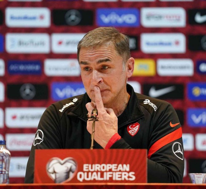 Stefan Kuntz: “Duygusallığı Ve Disiplini Birleştirmek Gerekiyor“