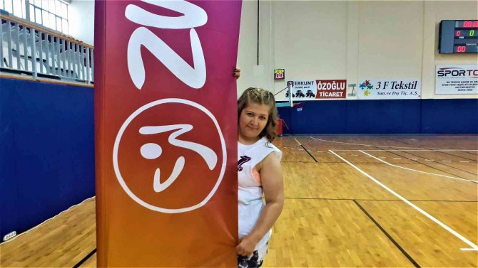 Osmancık’ta Zumba Etkinliği Düzenlendi