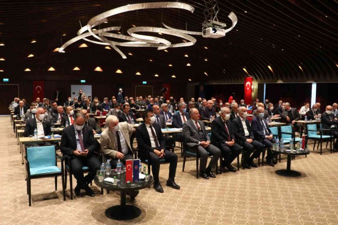 Türk-i̇ş Genel Başkanı Atalay: “Bu Dil Siyasilere Yakışmıyor”