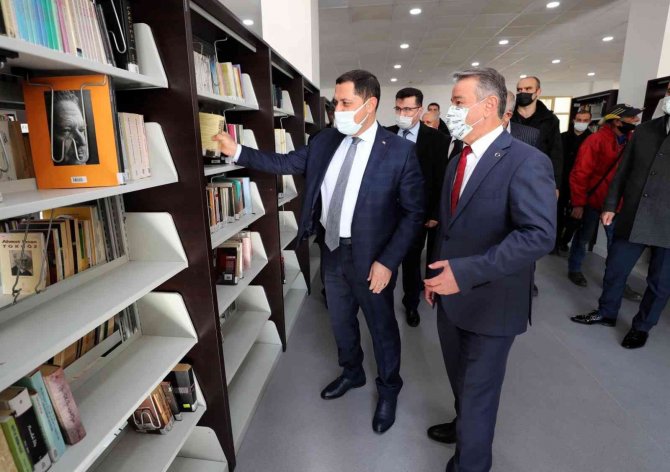 Amasya Üniversitesi Kütüphanesine Tarihçi Hüseyin Hüsameddin Yasar’ın Adı Verildi