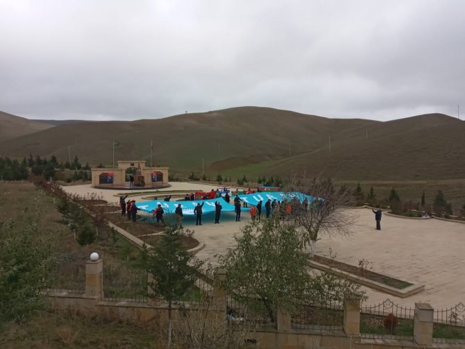 Azerbaycanlılar, Türk Konseyi’ne Olan Desteğini Dile Getirdi