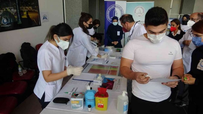 Beü Hastanesinde Dünya Diyabet Gününde Etkinlik Düzenlendi