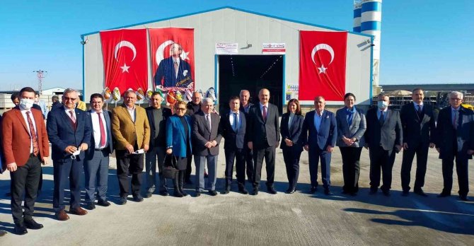 Nehrin Kumu Parke Taşına Dönüştürülecek, Köylünün Ayağı Tozdan Çamurdan Kurtulacak