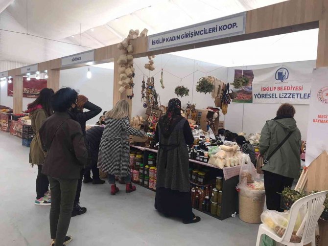 İ̇stanbul Maltepe Etkinlik Alanında Düzenlenen Tanıtım Günleri Devam Ediyor