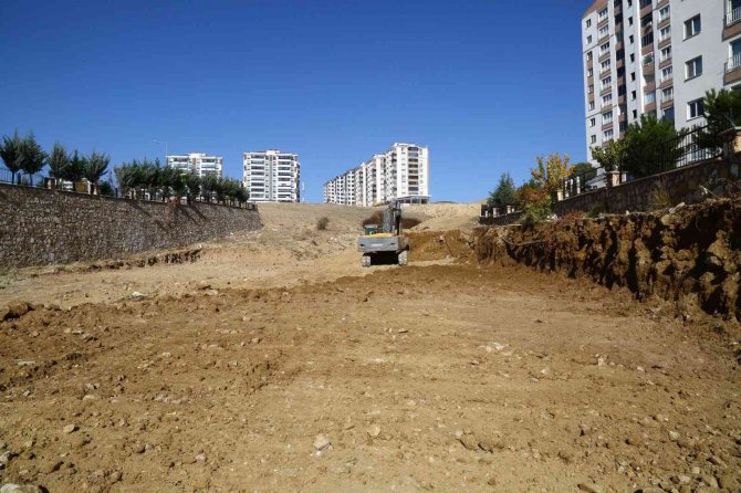 Elazığ’da Kent-köy Pazar Yeri İnşa Çalışmaları Başladı