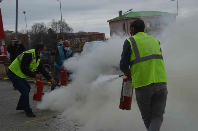 Eleşkirt Devlet Hastanesinde Gerçeği Aratmayan Yangın Tatbikatı