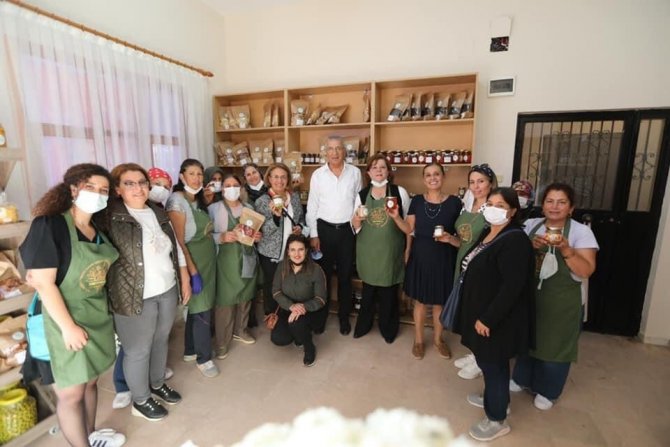 Mezitli Solinova Üretici Kadın Kooperatifi, Yeni Bir Satış Noktasına Kavuştu