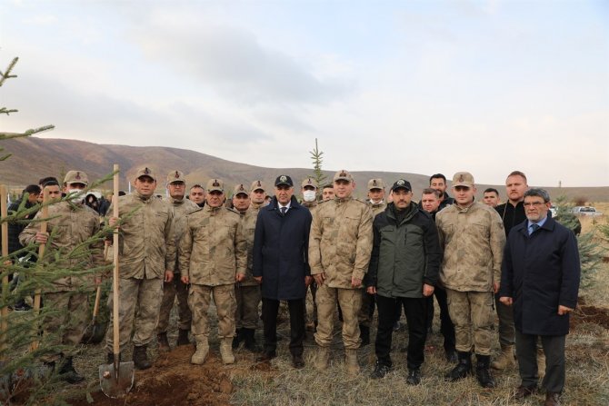 Bitlis’te Fidan Dikme Seferberliği