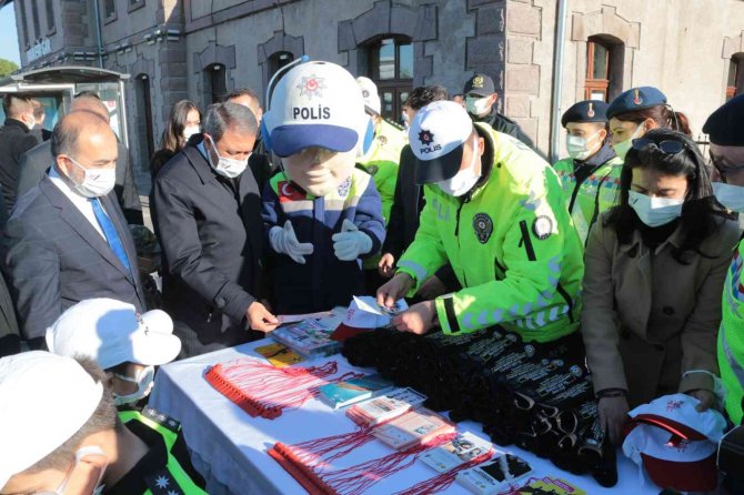 Hayata Tutunmak İçin Bir Hareket Yeterli