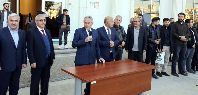 İ̇lahiyat Fakültesi Öğrencilerinden Anlamlı Etkinlik
