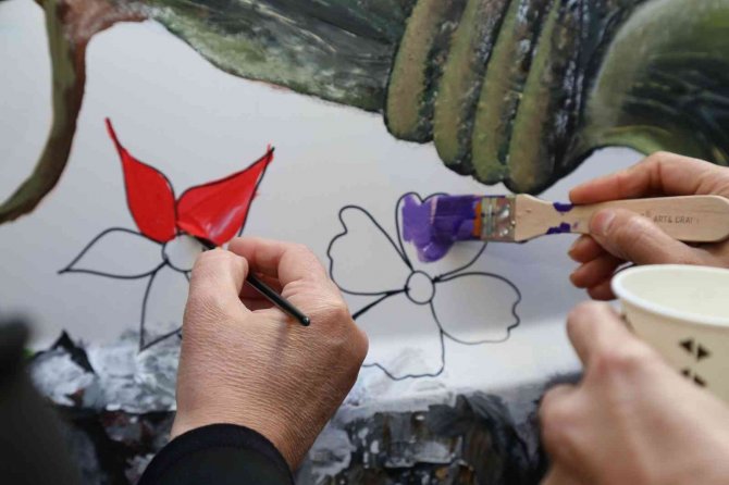 Cam Atma Kumbaraları Renklendirildi